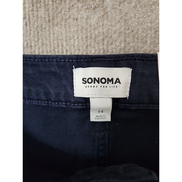 Sonoma Wide Leg Cropped Jeans Womens 14 Blue Dark Wash Stretch NEW - Picture 8 of 10